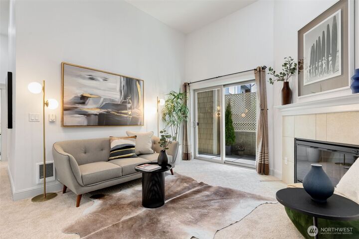 Property Photo:  3150 W Government Way 101  WA 98199 