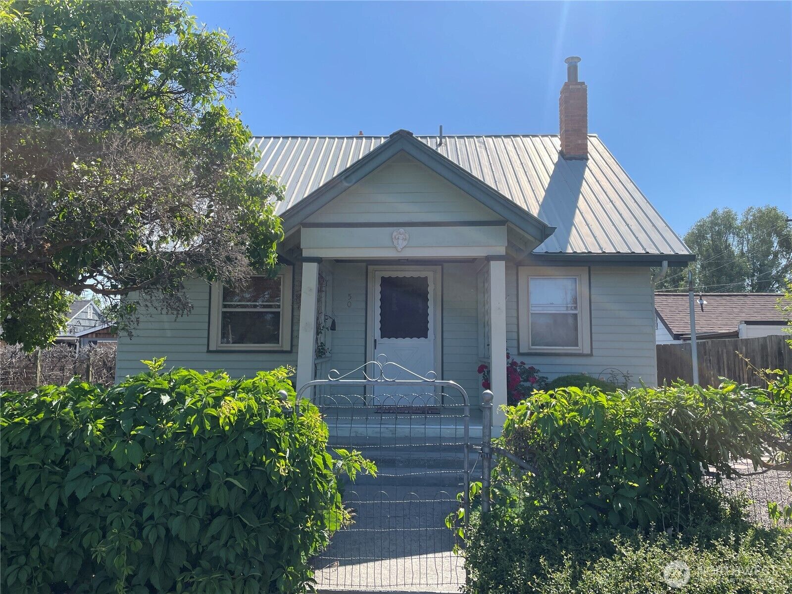 Property Photo: 50 Fir Street S WA 98851