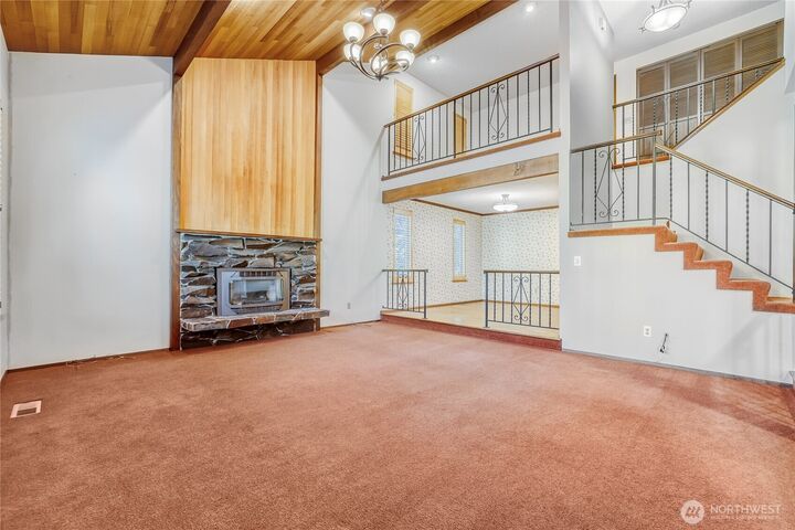 Property Photo:  4223 NE 205th Street  WA 98155 