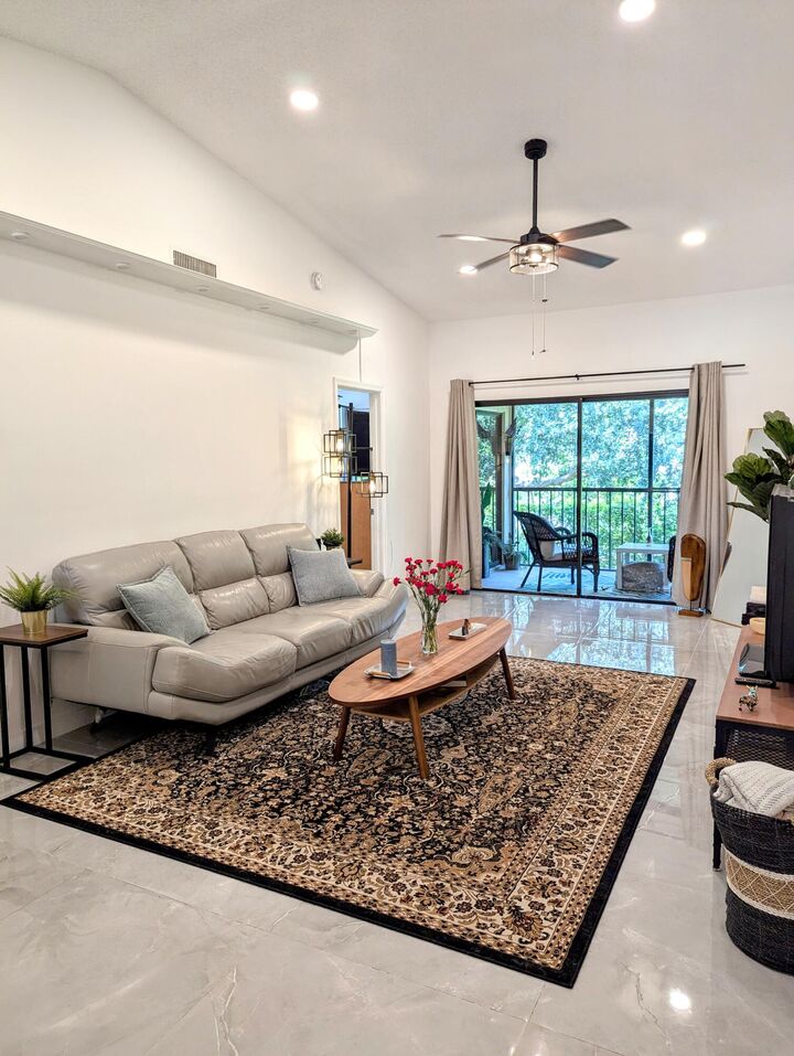 Property Photo: 3130 Millwood Terrace 2160 FL 33431