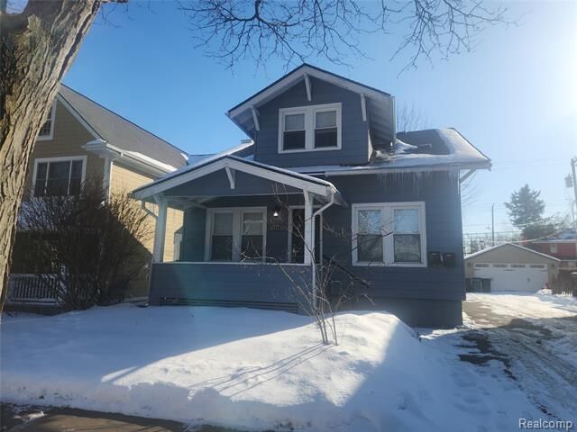 Property Photo:  1226 Bird Avenue  MI 48009 