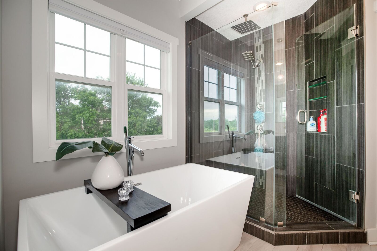 Property Photo:  5012 N Remington  KS 67226 