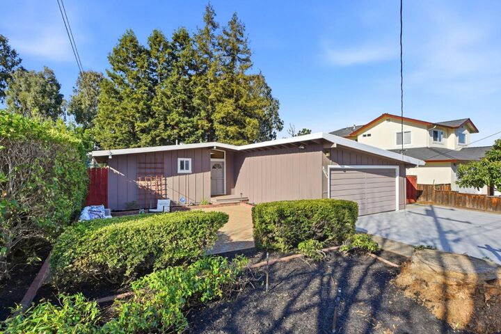 Property Photo:  43249 Gallegos Avenue  CA 94539 