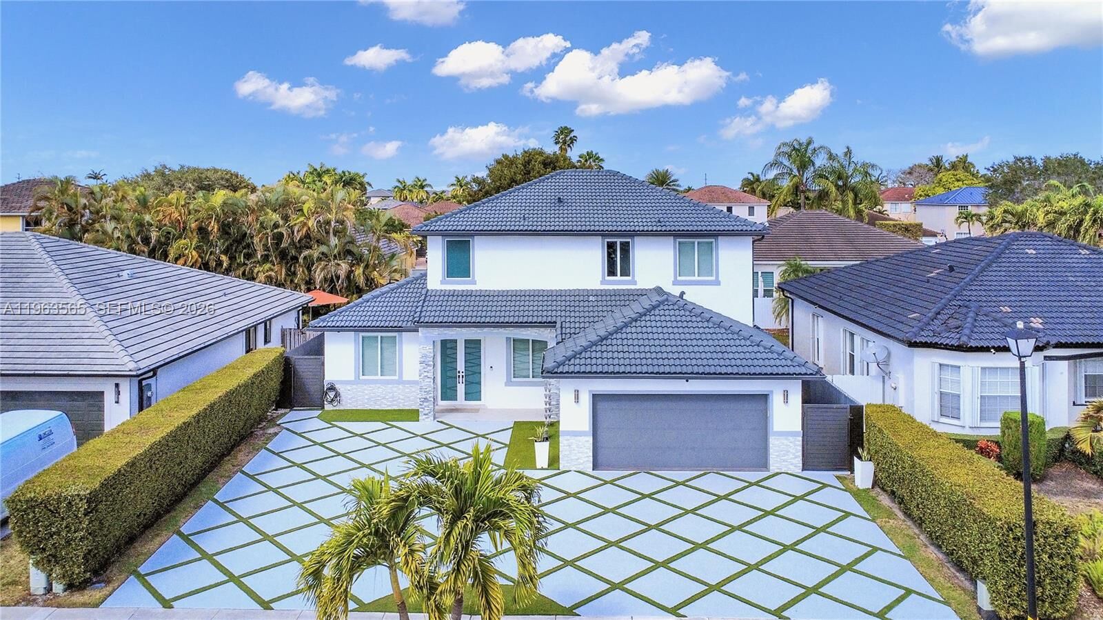 Property Photo:  15967 SW 141st St  FL 33196 