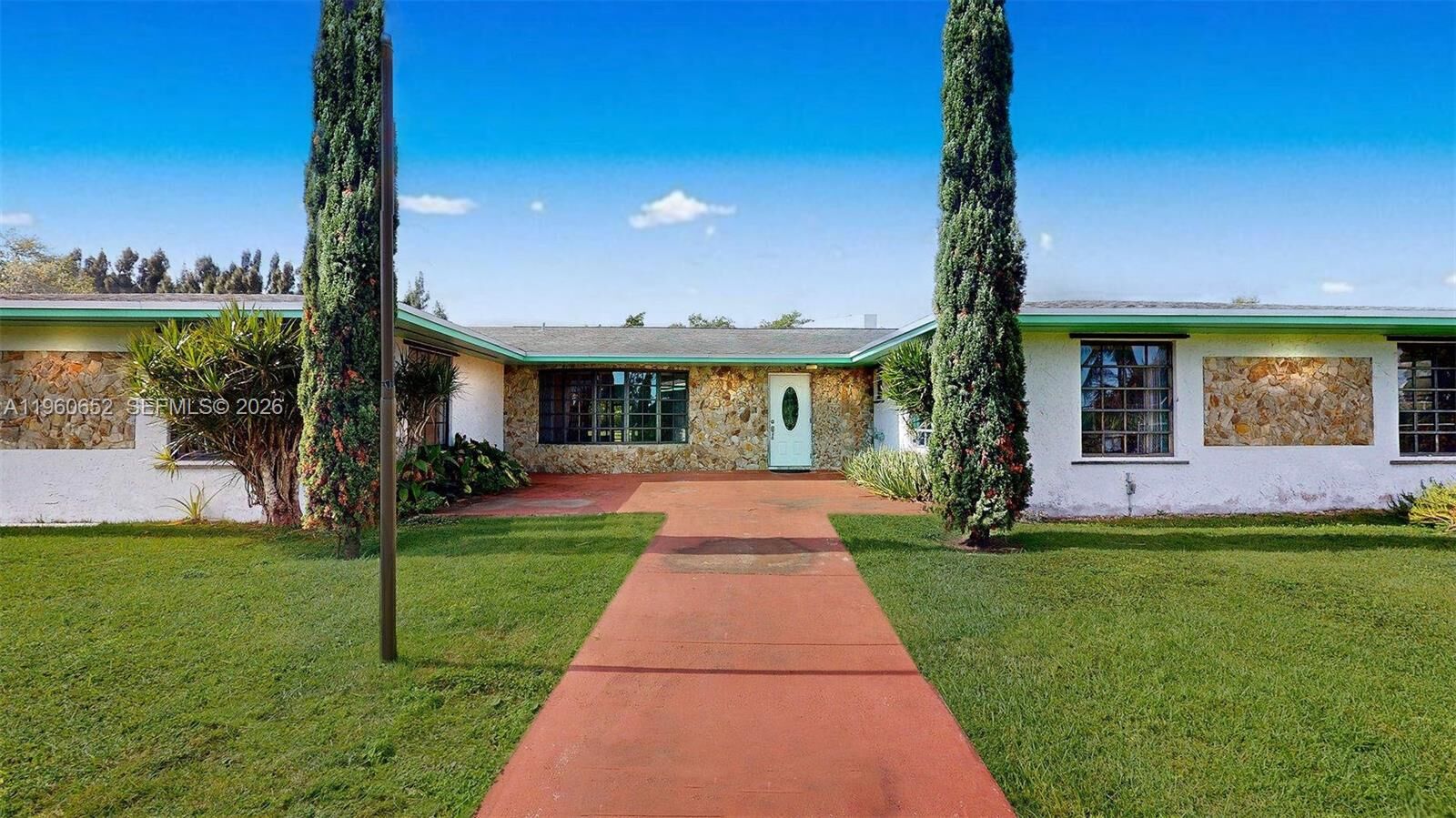 Property Photo:  31300 SW 192nd Ave  FL 33030 