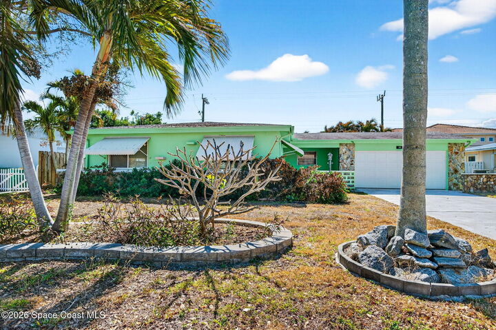 Property Photo:  332 Polaris Drive  FL 32937 