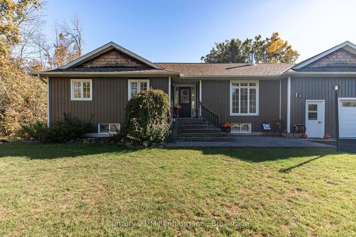 Property Photo:  23 Pierce Street N  ON N0H 2T0 