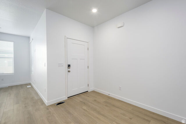 Property Photo: 7563 S Opal Mountain Way W 306 UT 84081