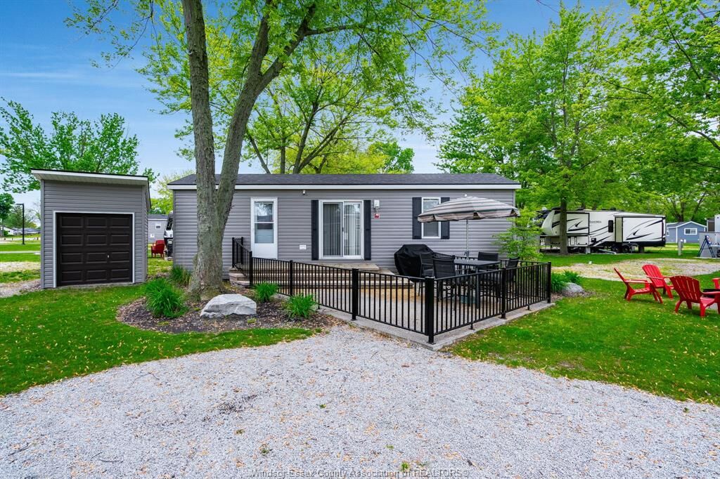 Property Photo: 981 County Rd 2 522 ON N8N 4P4