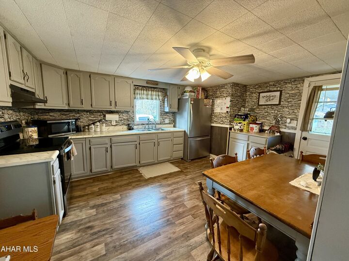 Property Photo:  183 Pealer Street  PA 16693 