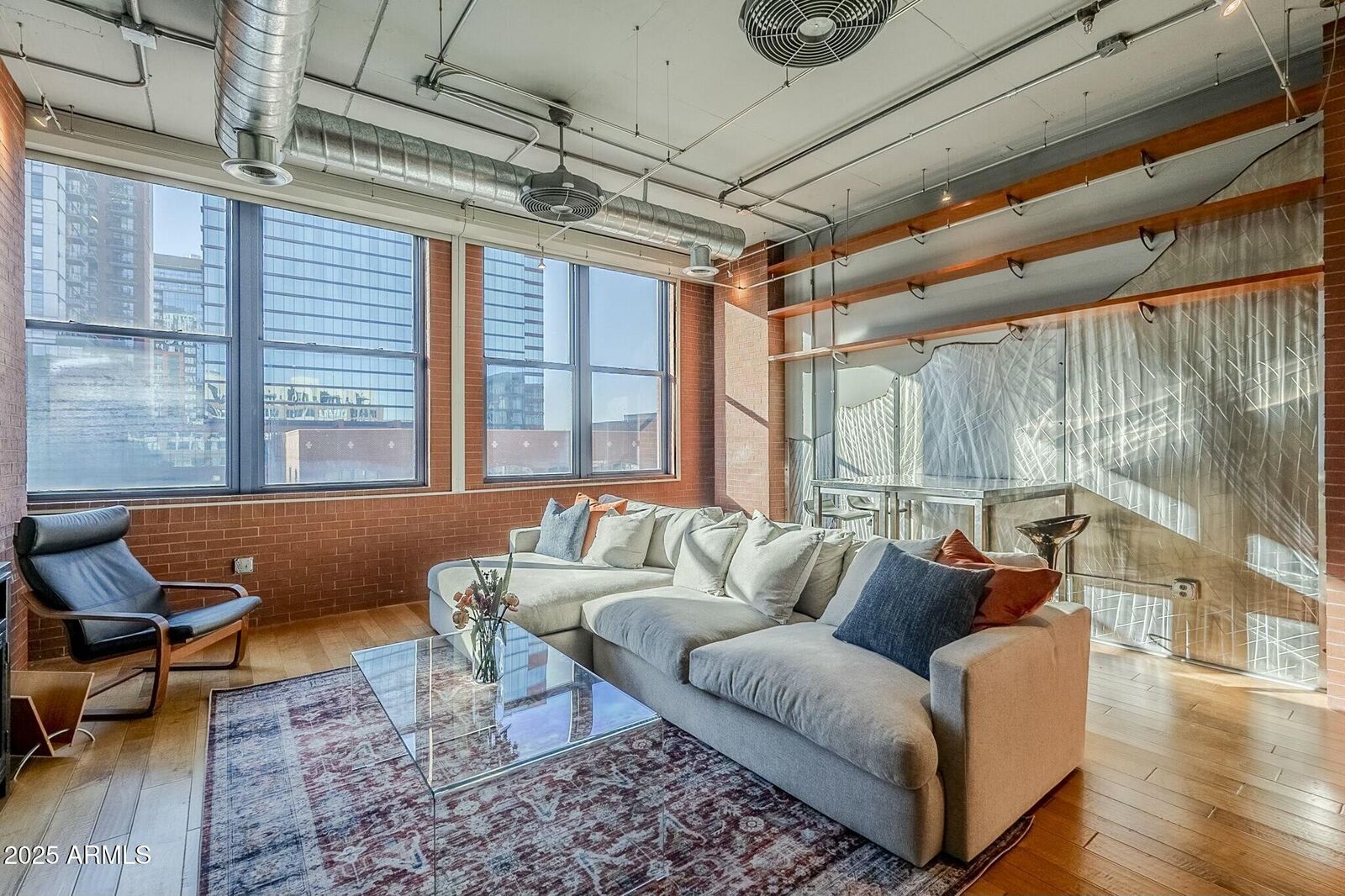 Property Photo:  21 E 6th Street 311  AZ 85281 