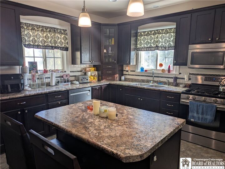 Property Photo:  204 Jackson Avenue  PA 16701 