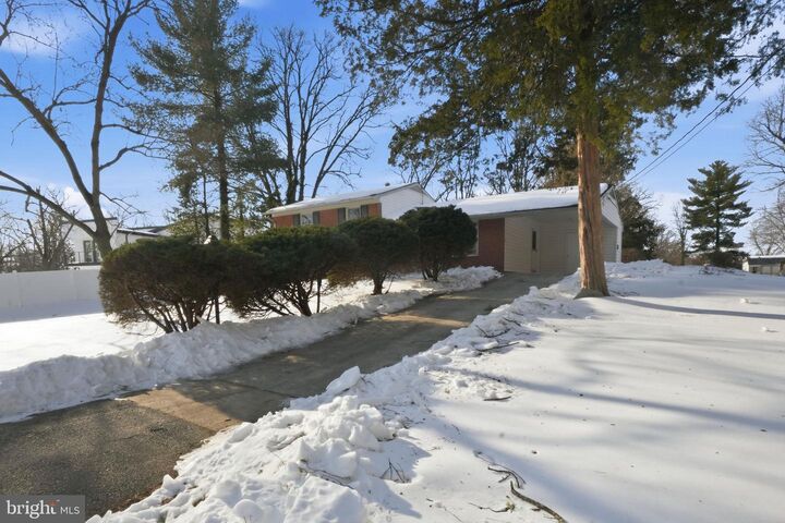 Property Photo:  6427 Pima Street  VA 22312 