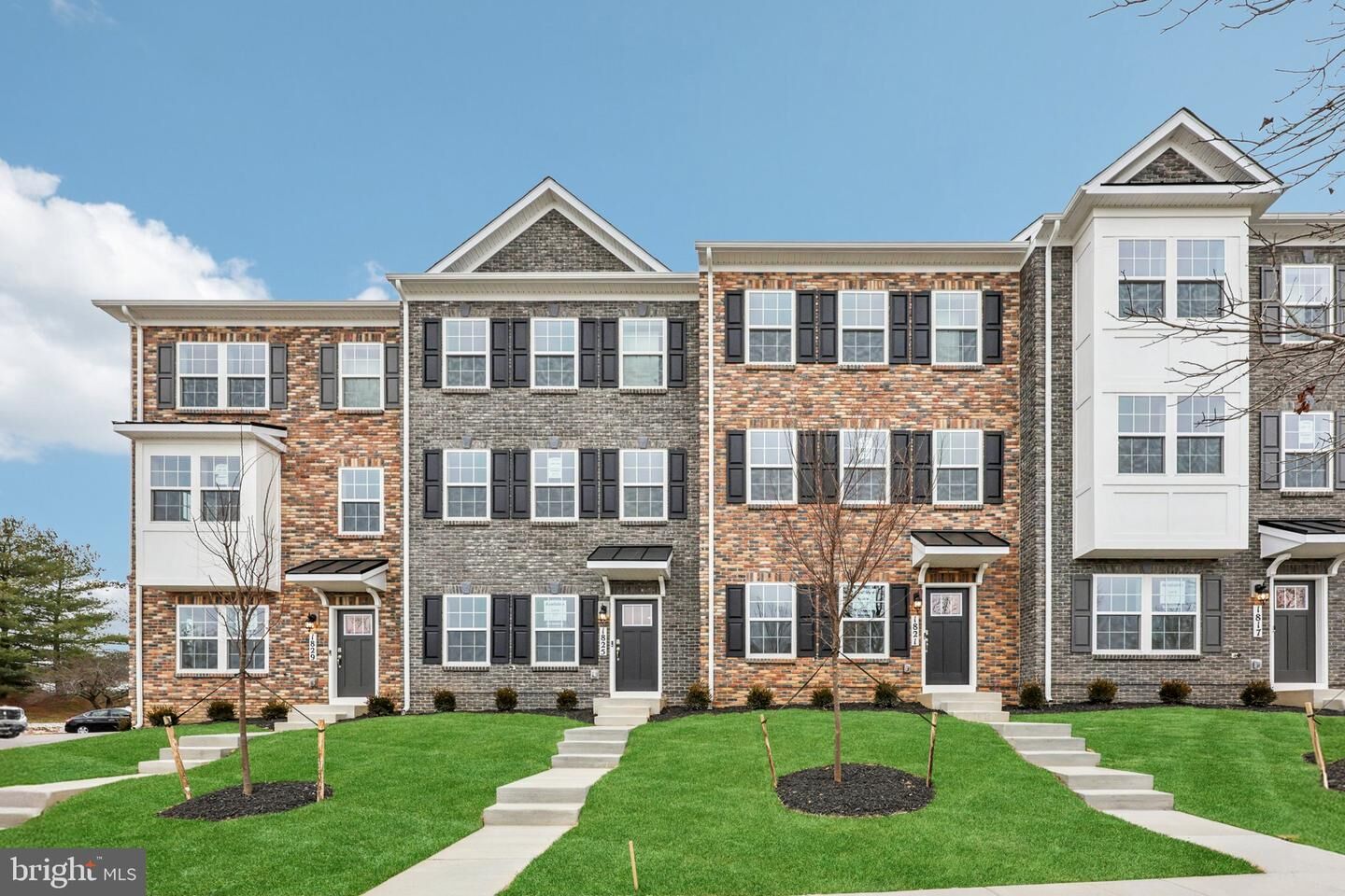 Property Photo:  1813 Harvest Drive  VA 22601 