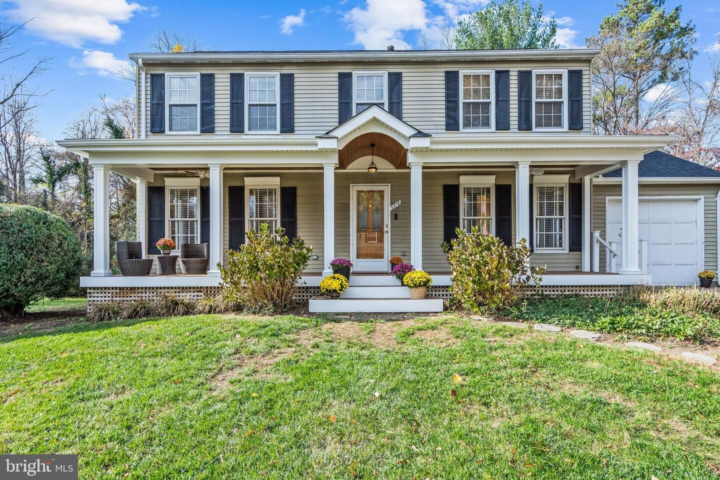 Property Photo:  9516 Wallingford Drive  VA 22015 
