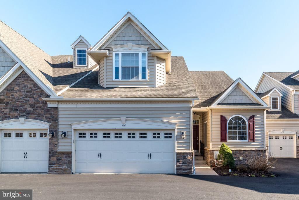 Property Photo:  114 W Kennedy Road 189  PA 18936 