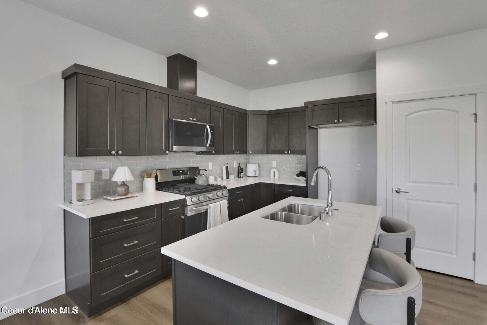 Property Photo:  611 N Galbraith Lp (Lot 38)  ID 83854 