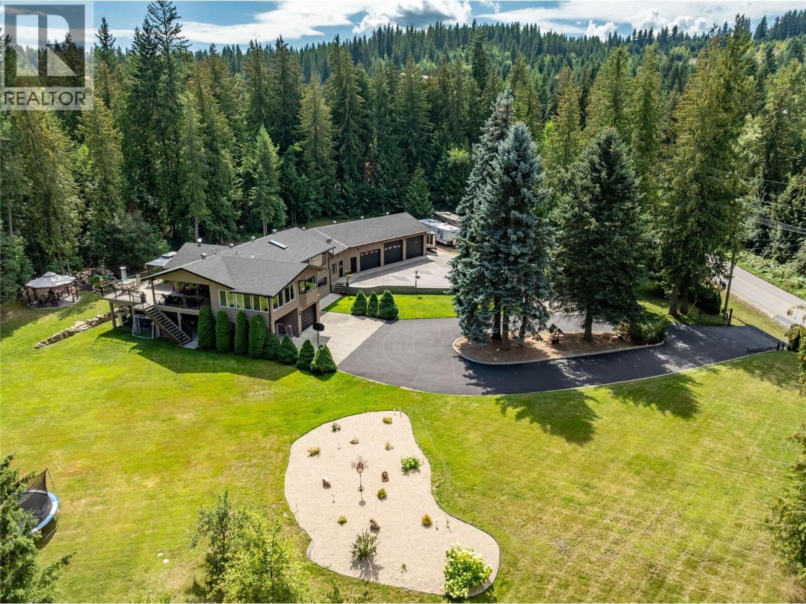Property Photo: 2746 Balmoral Road BC V0E 1H1
