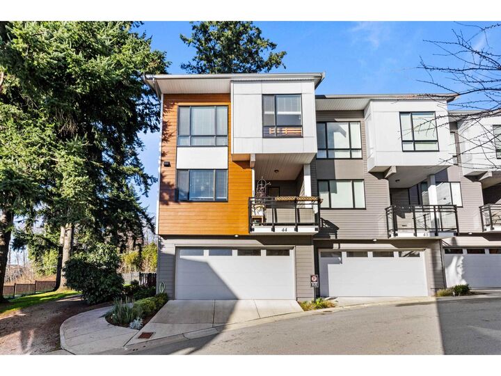 Property Photo:  16433 19 Avenue 44  BC V3Z 0Z1 