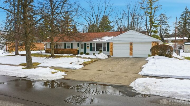 Property Photo:  2222 Bending Willow Drive  OH 45440 