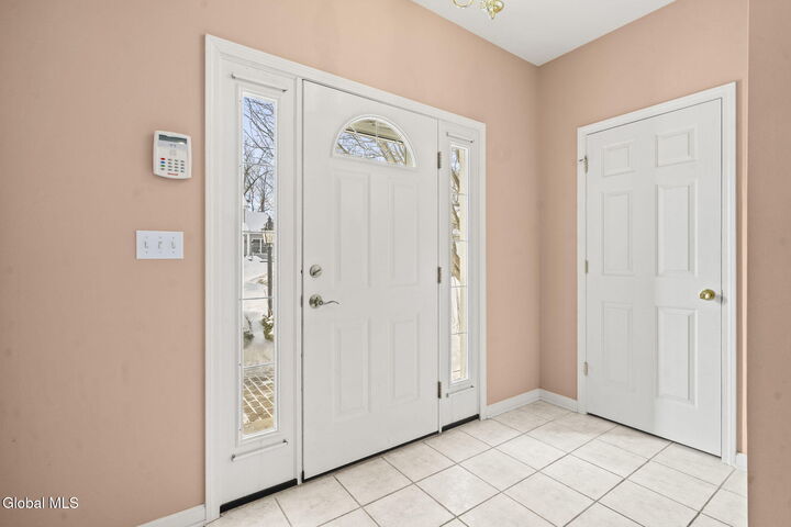 Property Photo: 47 Oakmont Street NY 12309