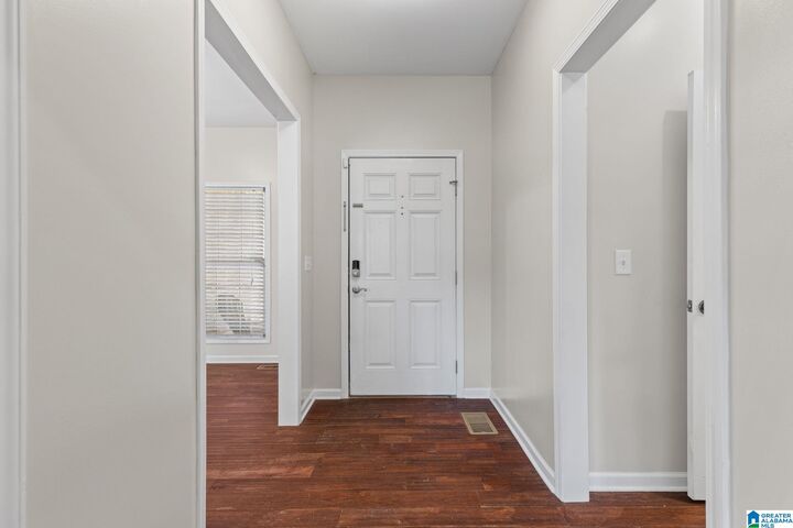 Property Photo:  1750 Lakehill Street  AL 35055 