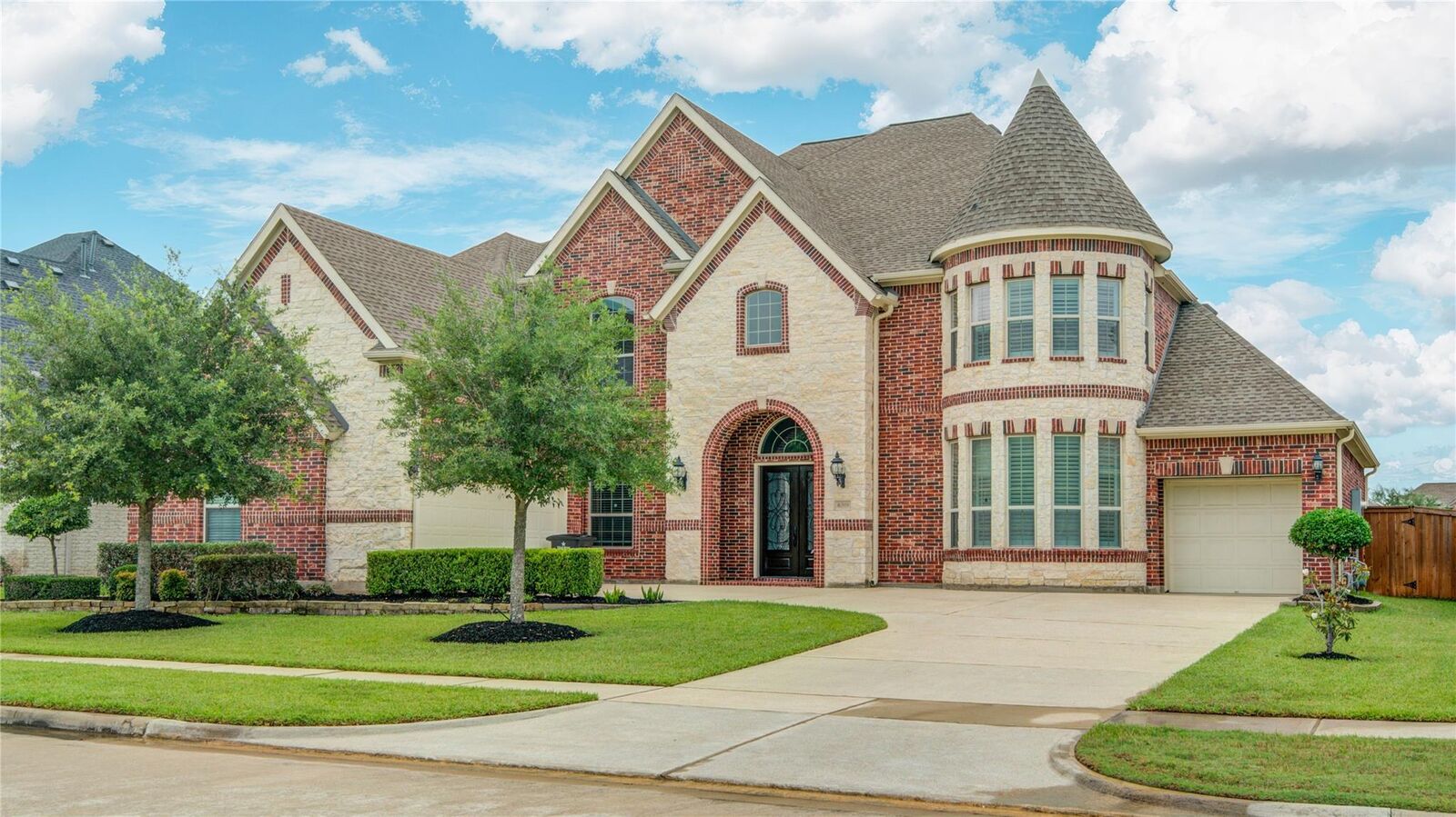 Property Photo: 26510 Crimson Bluff Lane TX 77494