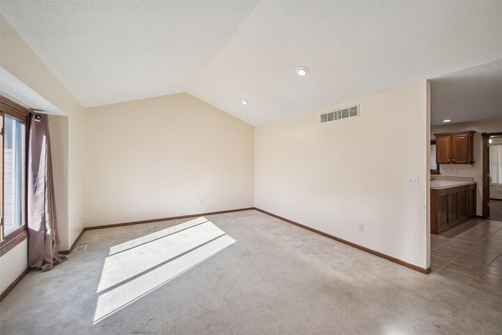 Property Photo:  8034 NE 38th Avenue  IA 50009 