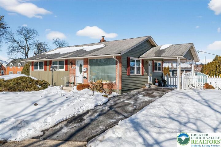 Property Photo:  447 S 17th Street  PA 18104 