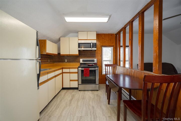 Property Photo:  20 W Academy Street  NY 12590 