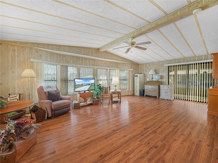 Property Photo:  1679 Foxway Drive  FL 33810 