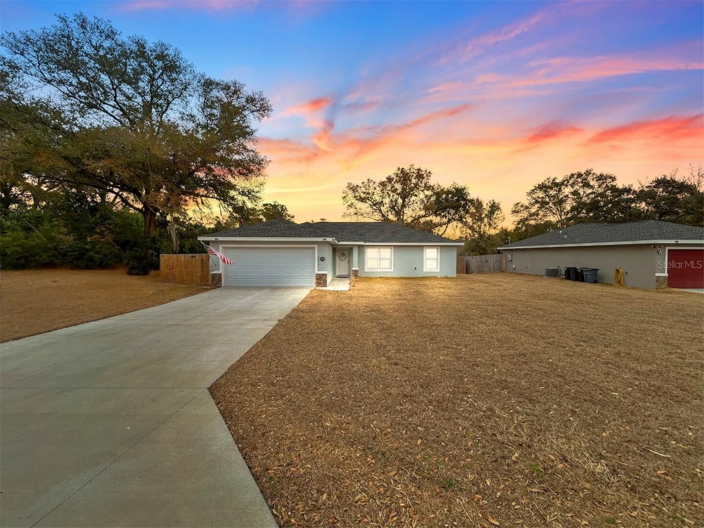 Property Photo: 20061 SW 83rd Place FL 34431