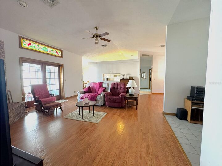 Property Photo:  824 Old Floral City Street  FL 34450 