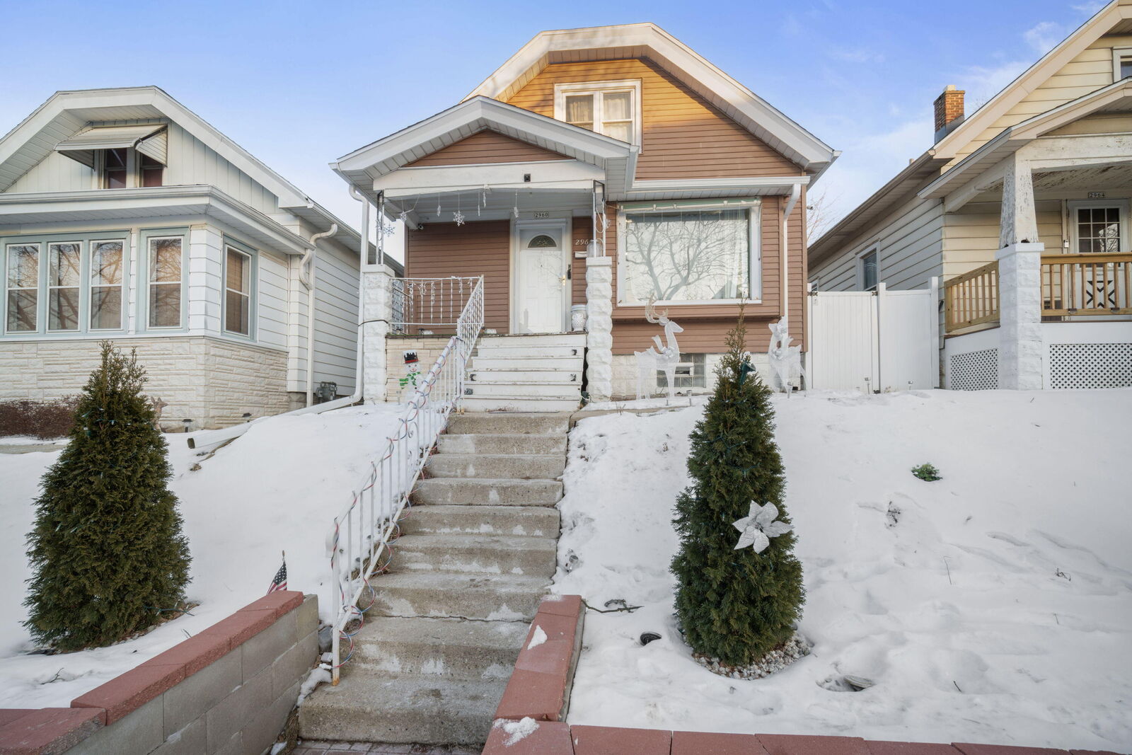 Property Photo: 2960 S 15th Pl WI 53215
