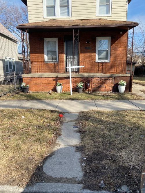 Property Photo: 11809 S Lafayette Avenue IL 60628