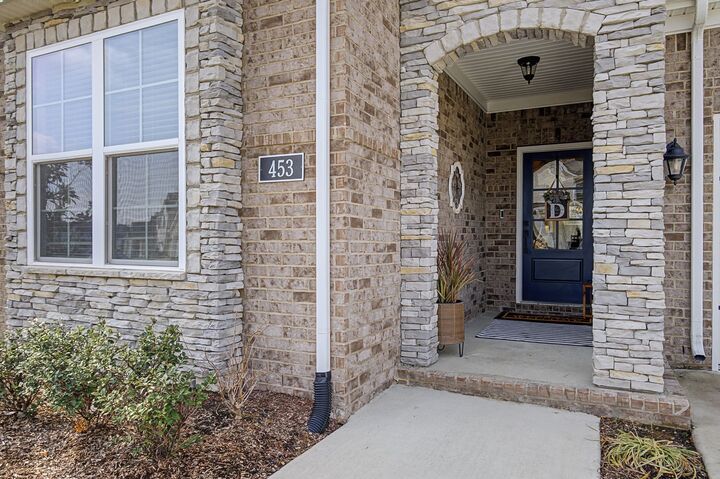 Property Photo:  453 Mabels Way  TN 37122 