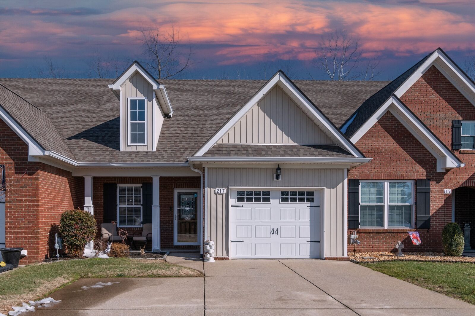 Property Photo:  217 Hillcrest Drive  TN 37043 