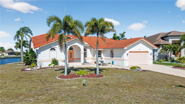 Property Photo:  3705 Toulouse Court  FL 33950 