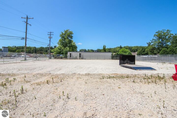 Property Photo:  1133 Carver Street  MI 49686 