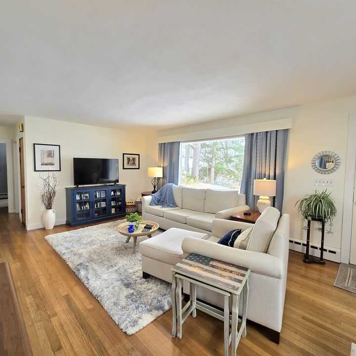 Property Photo:  36 Beauview Avenue  NH 03064 