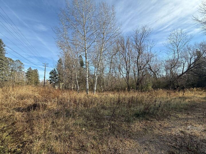Property Photo: 2100 W Arrowhead Road MN 55811