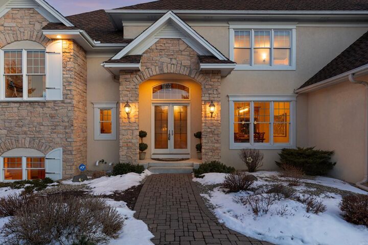 Property Photo:  19043 Vogel Farm Trail  MN 55347 