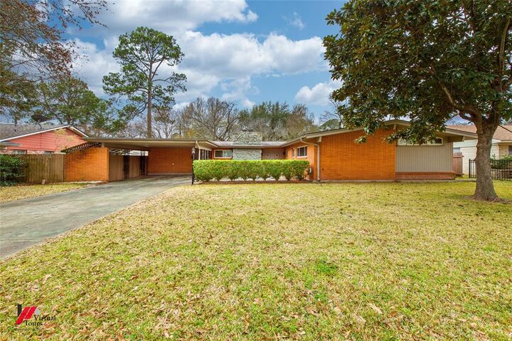 Property Photo:  1914 Bayou Drive  LA 71105 