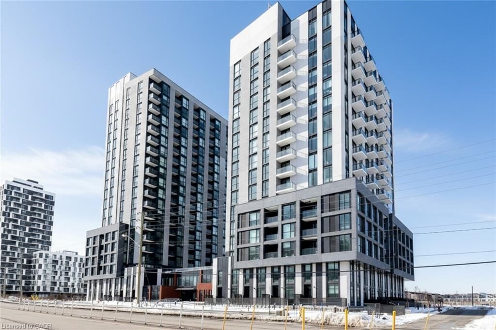 Photo de la propriété: 3071 Trafalgar Road B 106 ON L6H 8C6