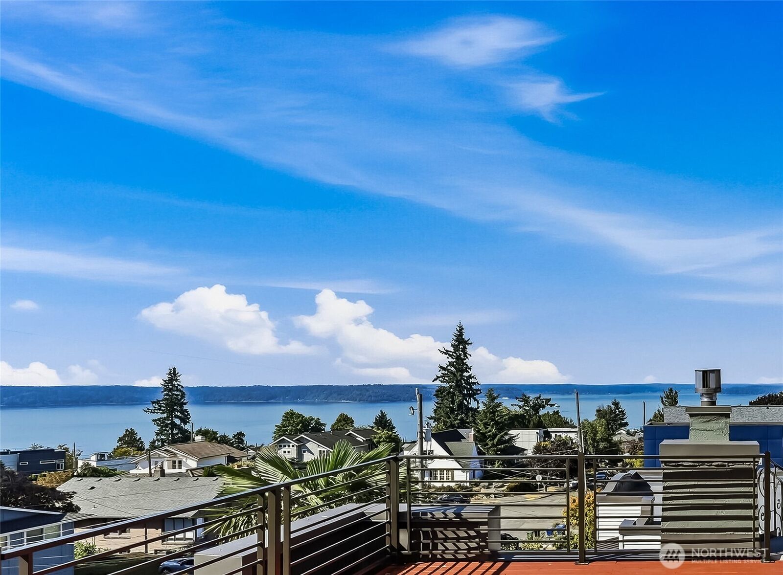 Property Photo: 3940 SW Rose Street WA 98136