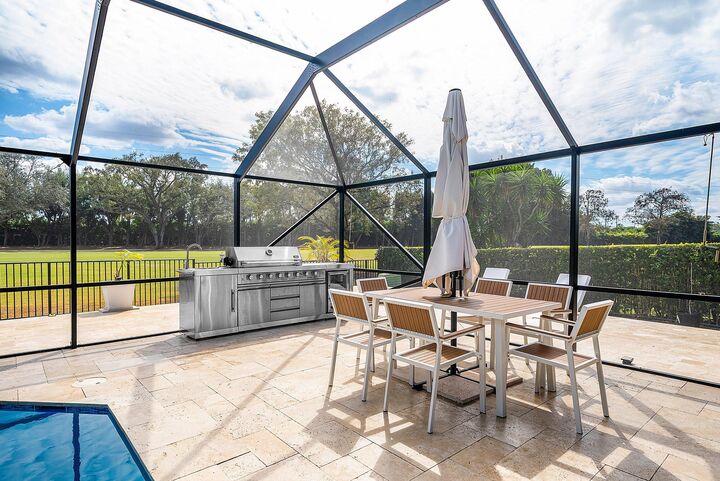 Property Photo: 10710 Boca Woods Lane FL 33428