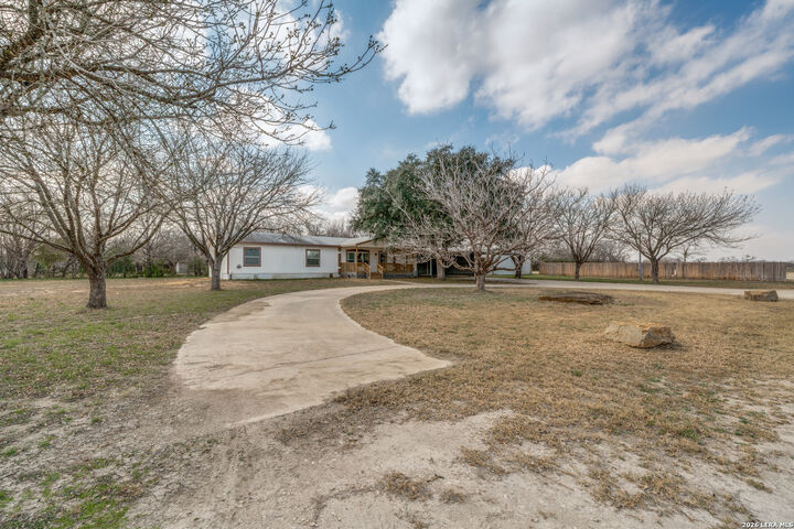 Property Photo: 14975 Flatten TX 78223