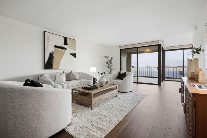 Property Photo:  50 Mounds Road 108  CA 94402 