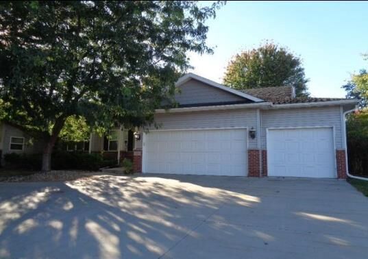 Property Photo:  101-103 East School Road  WI 53527 