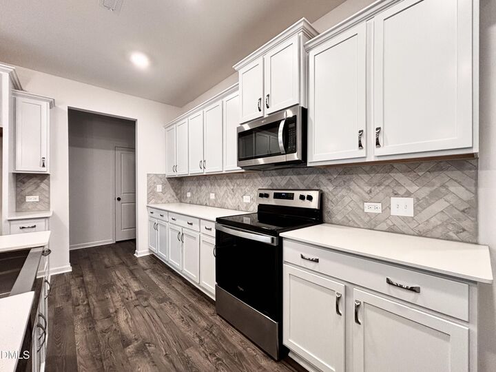 Property Photo:  109 Periwinkle Place  NC 27527 